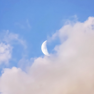 教室里强摁做开腿呻吟男男
